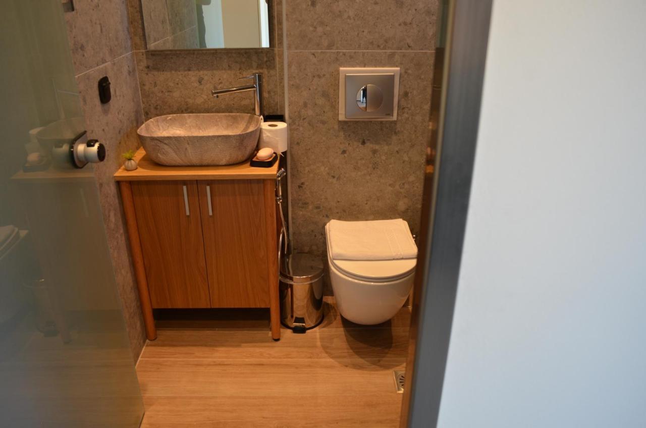 Rastoni Rqd 1 Apartman Arkúdi Kültér fotó